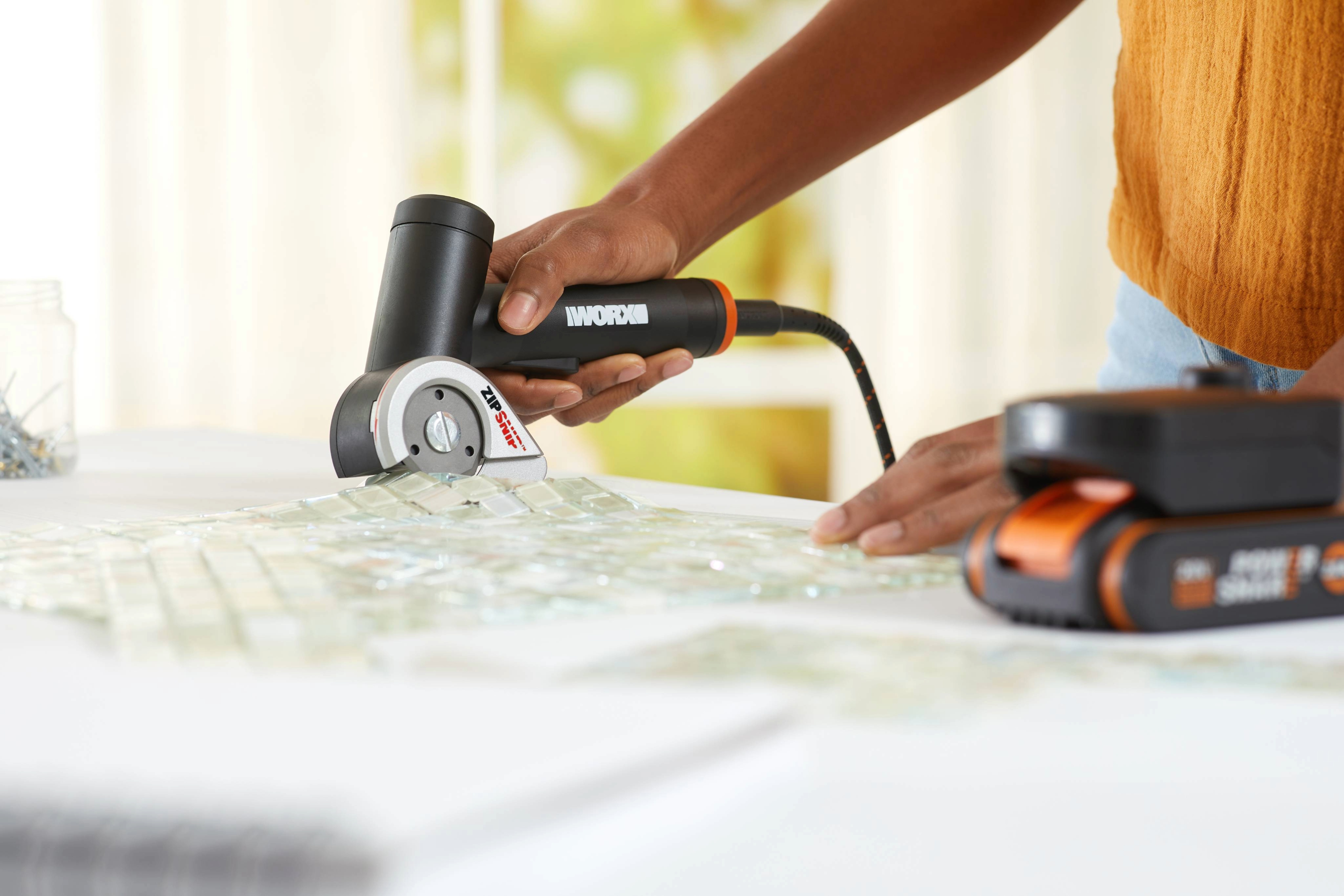 Worx WX745.9 - Mini cuter MakerX 20V